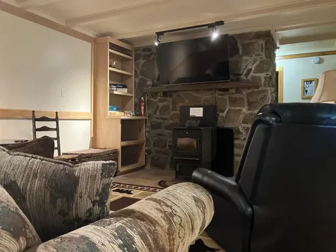 78 Pond Loop Wilmington VT 05363