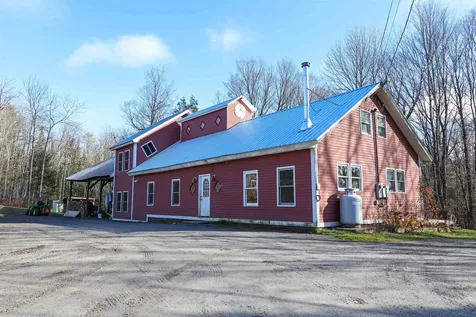 490 Old Man Mountain Road St. Johnsbury VT 05819