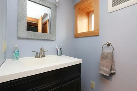 490 Old Man Mountain Road St. Johnsbury VT 05819