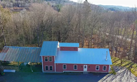 490 Old Man Mountain Road St. Johnsbury VT 05819