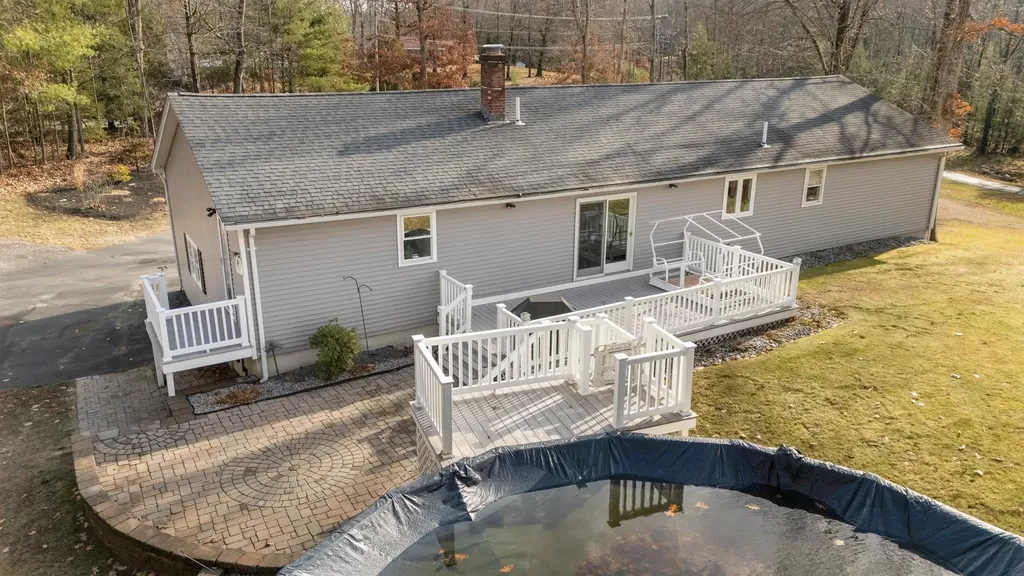 68 Drew Road Derry NH 03038