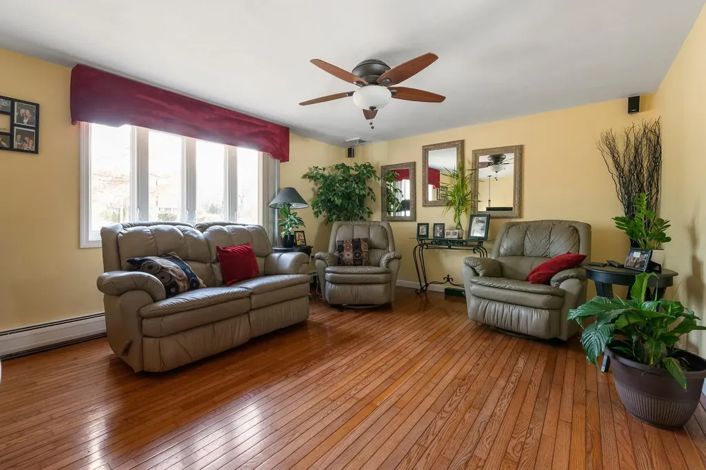 68 Drew Road Derry NH 03038