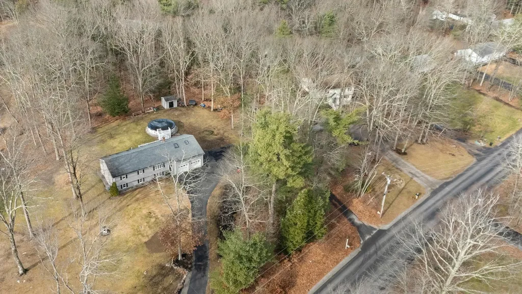 68 Drew Road Derry NH 03038