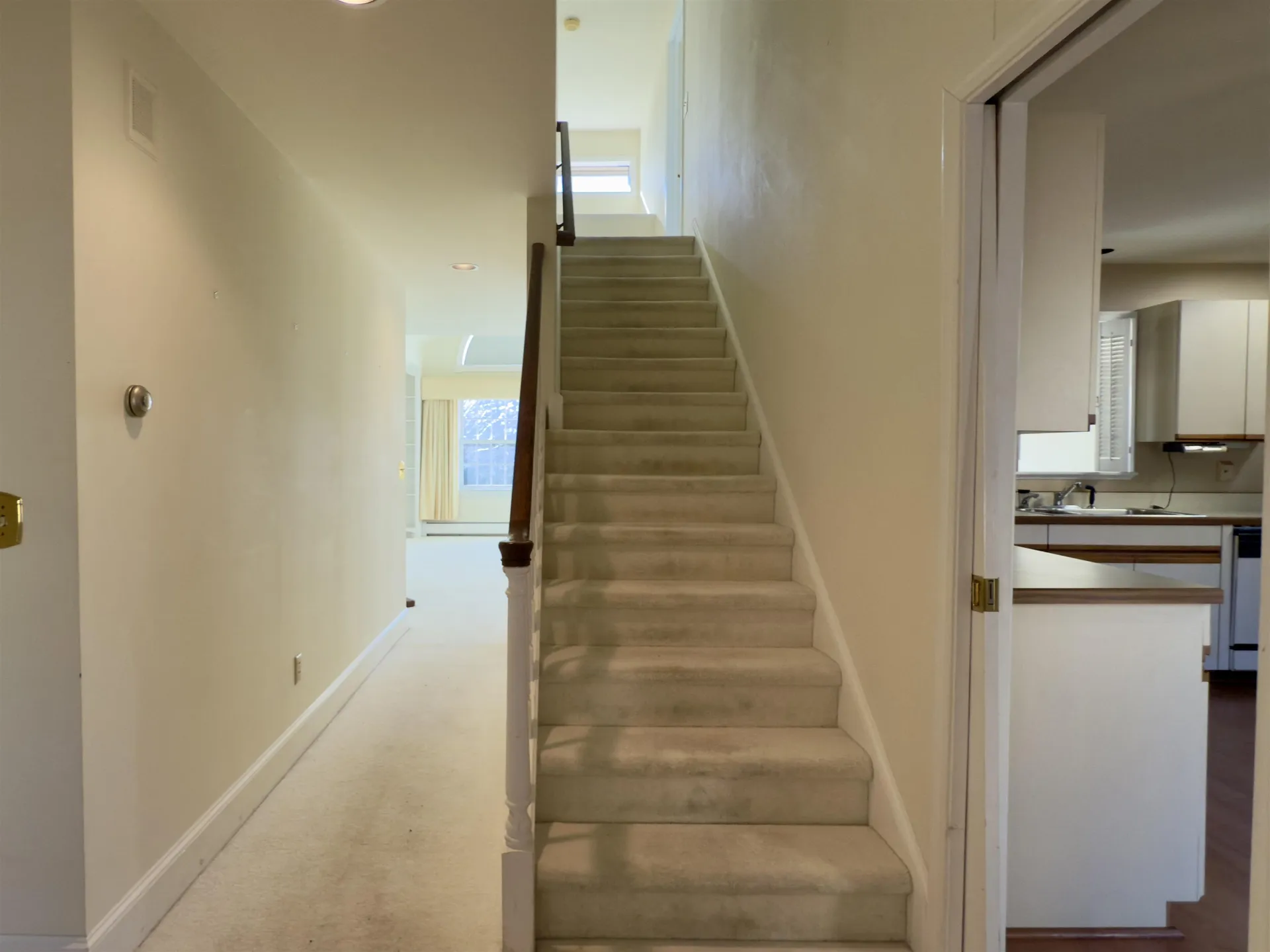 8 Highland Ridge New London NH 03257