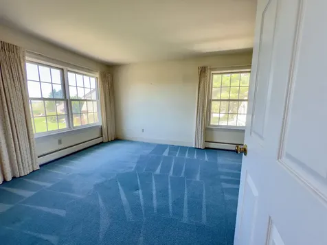 8 Highland Ridge New London NH 03257