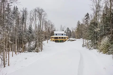 191 Vt Route 11 Peru VT 05152
