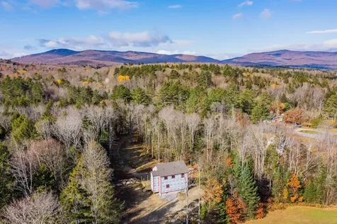 191 Vt Route 11 Peru VT 05152
