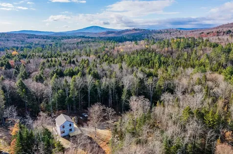 191 Vt Route 11 Peru VT 05152