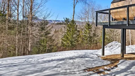 97 Davis Drive Wilmington VT 05363