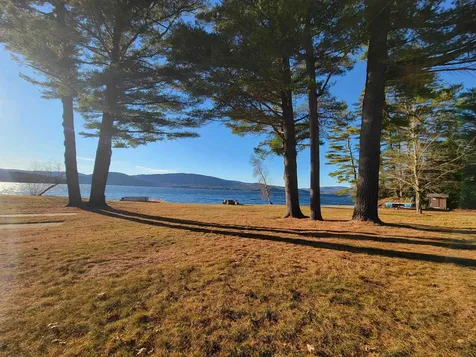 1315 Mayhew Turnpike Bridgewater NH 03222