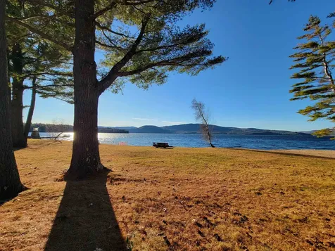 1315 Mayhew Turnpike Bridgewater NH 03222