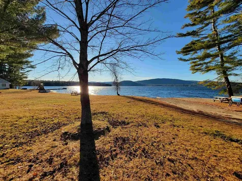 1315 Mayhew Turnpike Bridgewater NH 03222