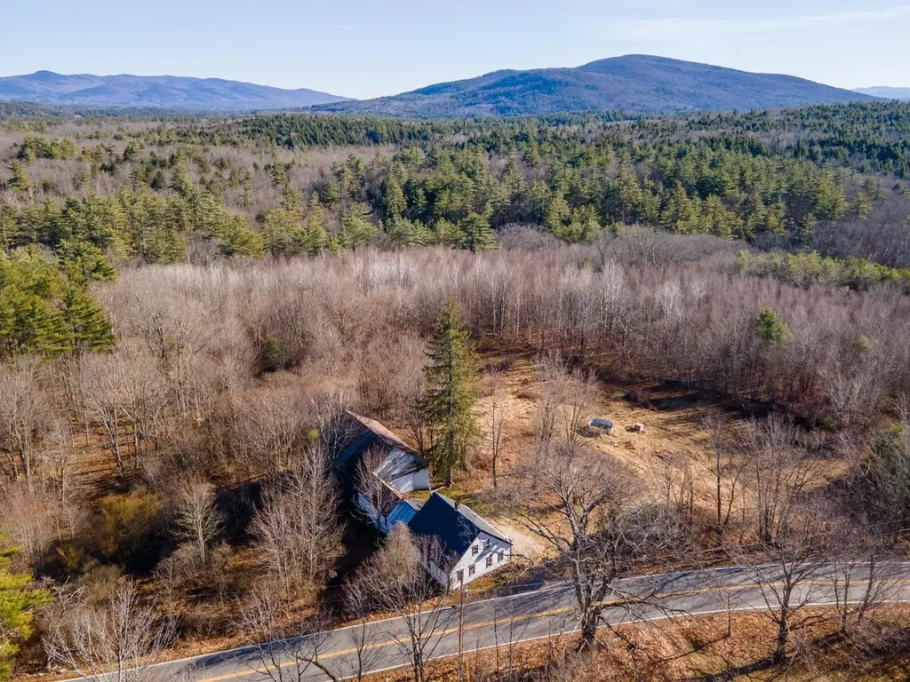 684 Holderness Road Sandwich NH 03227