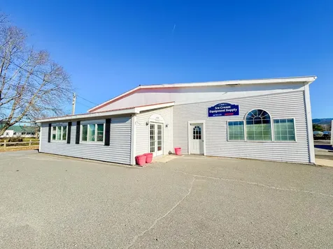 2858 Dartmouth College Highway Haverhill NH 03785