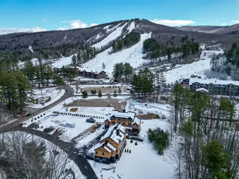 21 Black Diamond Road Conway NH 03860