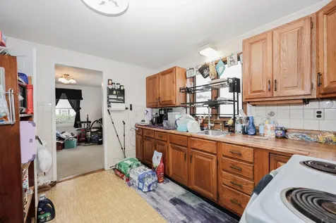 4 Elliot Park Dover NH 03820