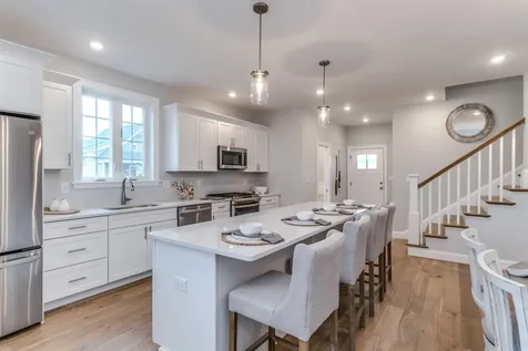 7 Braeden Drive Thornton NH 03285