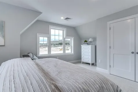 7 Braeden Drive Thornton NH 03285