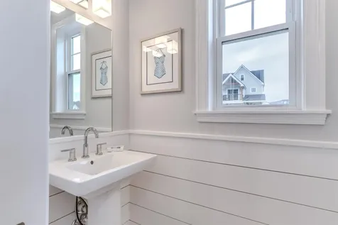 7 Braeden Drive Thornton NH 03285