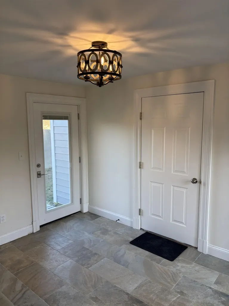 1016 County Street Bennington VT 05201