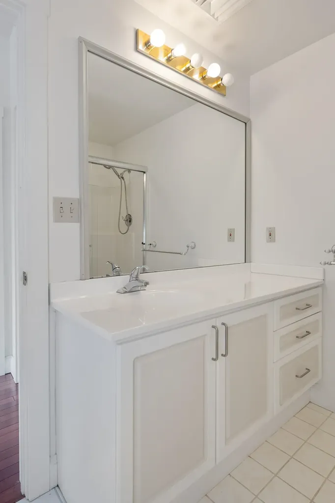 40 College Street Burlington VT 05401