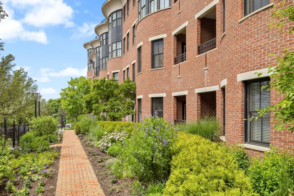 40 College Street Burlington VT 05401