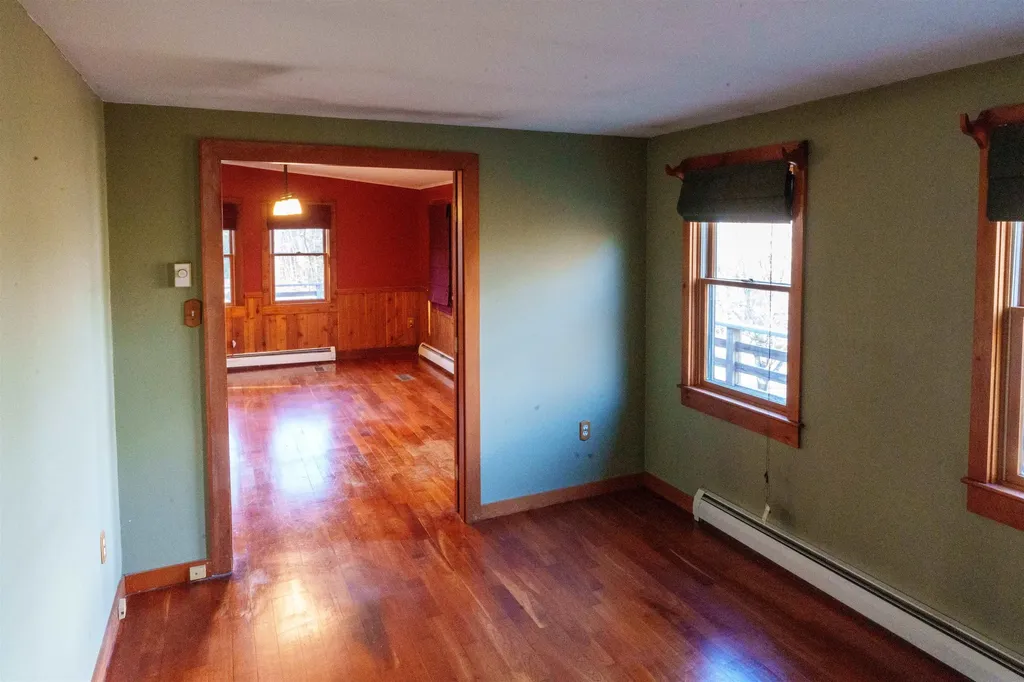 94 Town Farm Extension Springfield NH 03284