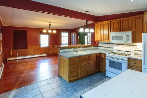 94 Town Farm Extension Springfield NH 03284