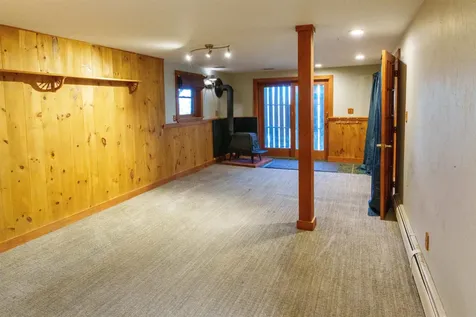 94 Town Farm Extension Springfield NH 03284