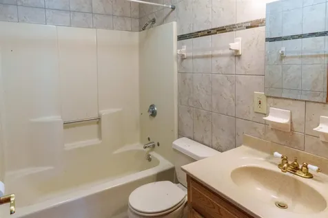 94 Town Farm Extension Springfield NH 03284