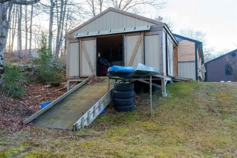 94 Town Farm Extension Springfield NH 03284