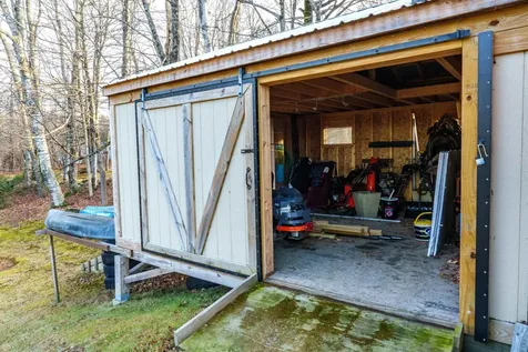 94 Town Farm Extension Springfield NH 03284