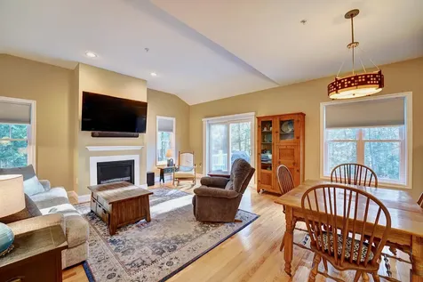 33 Birch Circle Brentwood NH 03833