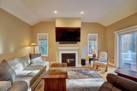 33 Birch Circle Brentwood NH 03833