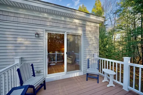 33 Birch Circle Brentwood NH 03833