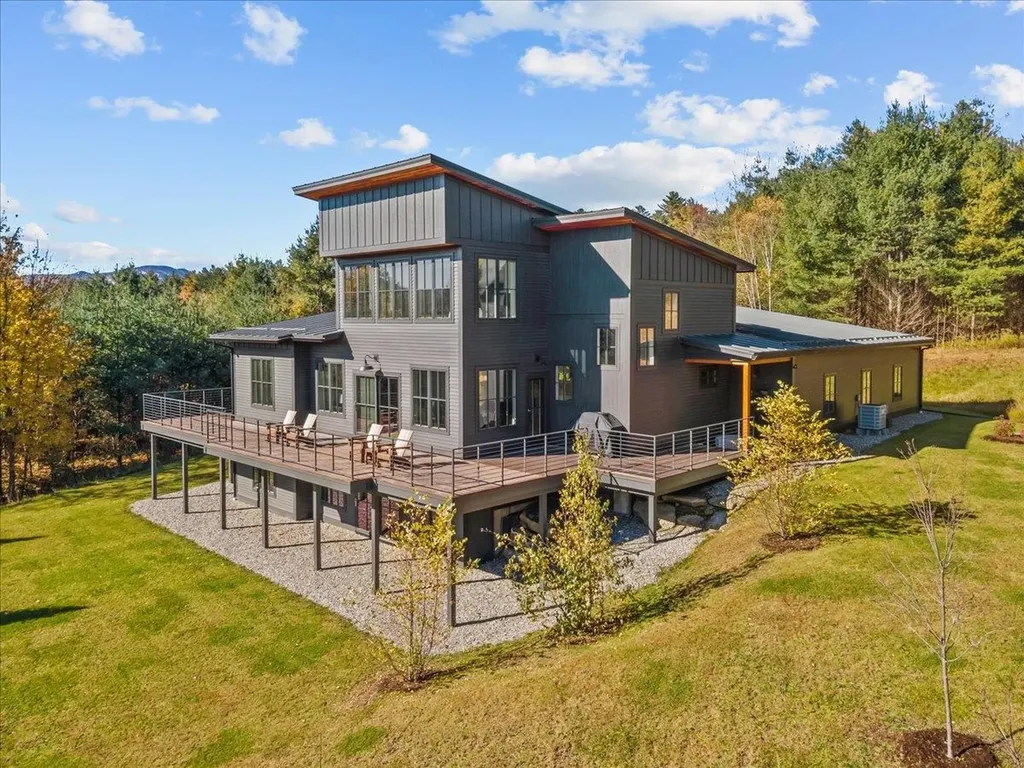 470 Sinclair Drive Stowe VT 05672