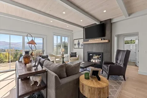 470 Sinclair Drive Stowe VT 05672