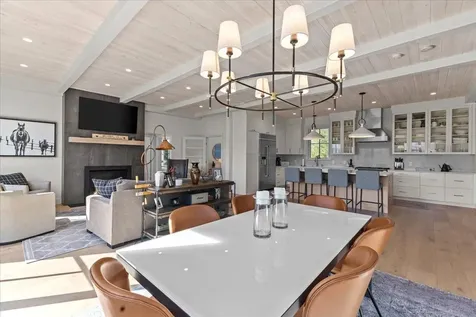 470 Sinclair Drive Stowe VT 05672