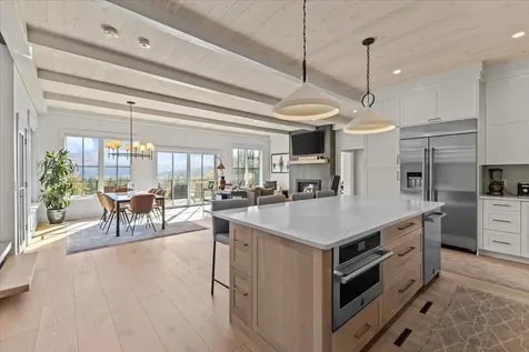 470 Sinclair Drive Stowe VT 05672