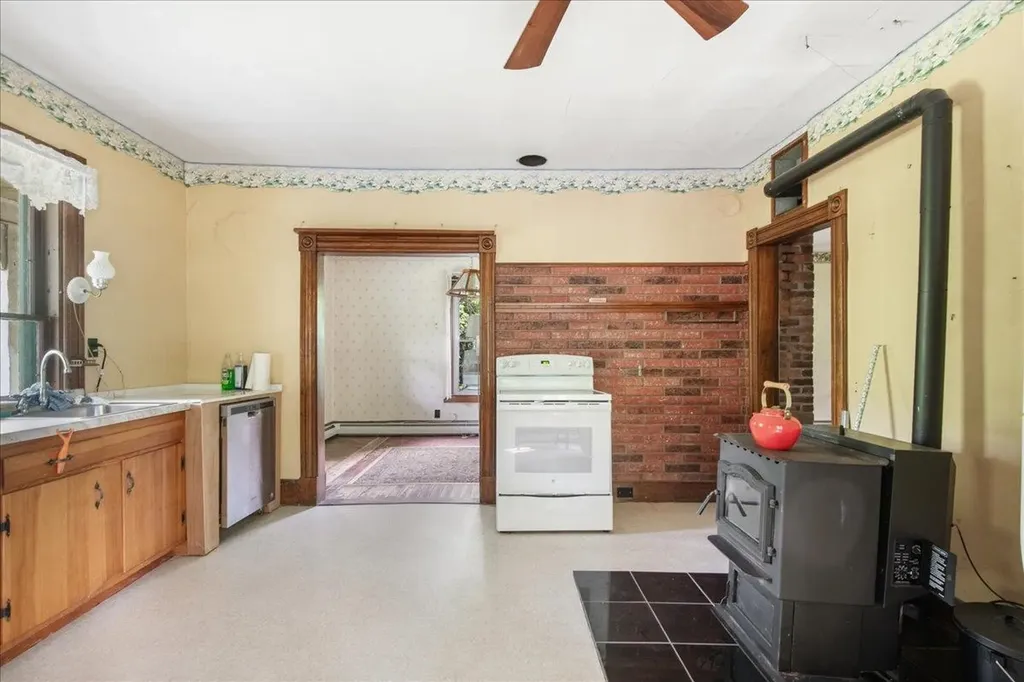 222 River Street Bethel VT 05032