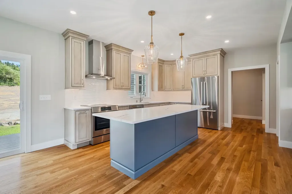 13 Washburn Farm Lane Kittery ME 03905