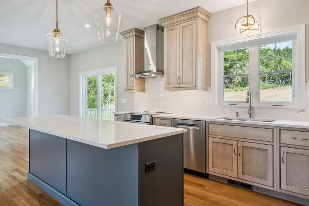 13 Washburn Farm Lane Kittery ME 03905