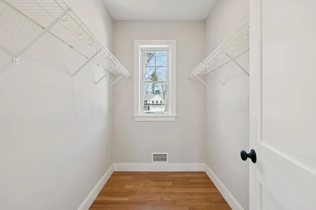 13 Washburn Farm Lane Kittery ME 03905