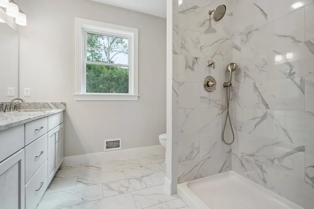 13 Washburn Farm Lane Kittery ME 03905