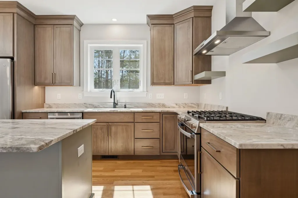 13 Washburn Farm Lane Kittery ME 03905