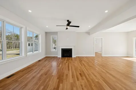13 Washburn Farm Lane Kittery ME 03905