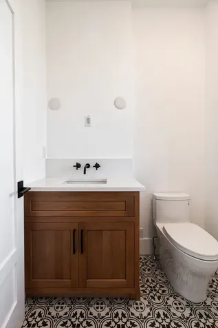 13 Washburn Farm Lane Kittery ME 03905