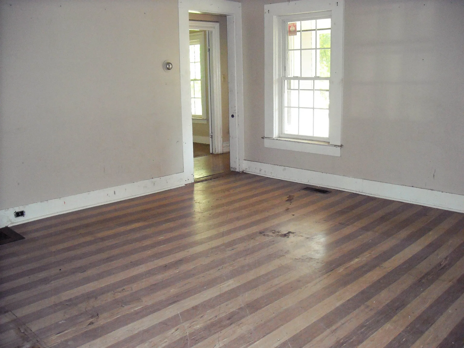 12 A-b North Avenue Orleans VT 05860