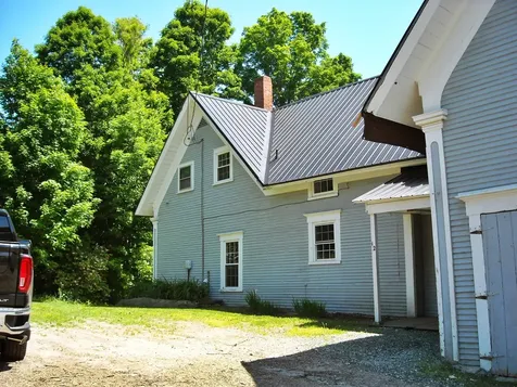 12 A-b North Avenue Orleans VT 05860