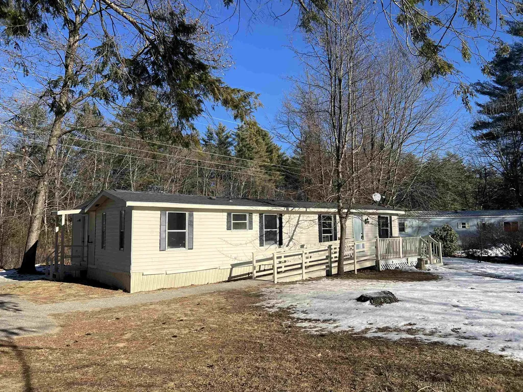 5 Wyman Road Deering NH 03244